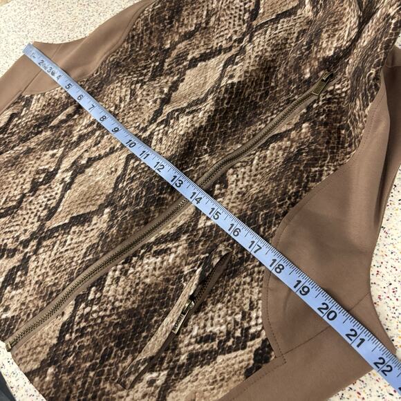 K-Dash By Kardashian Women’s Snakeskin Zip Up Top Python Exotic Print Large - Picture 8 of 9